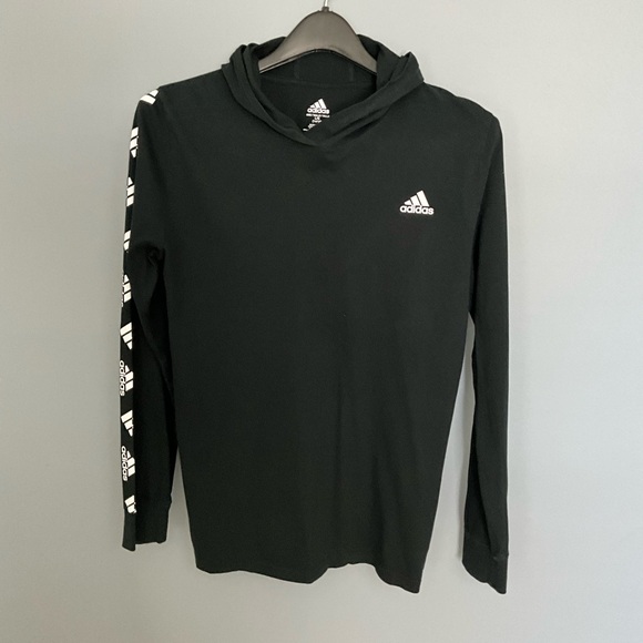 BOY’S ADIDAS LONG SLEEVE LIGHTWEIGHT HOODIE SIZE LARGE 14/16 - Picture 1 of 5